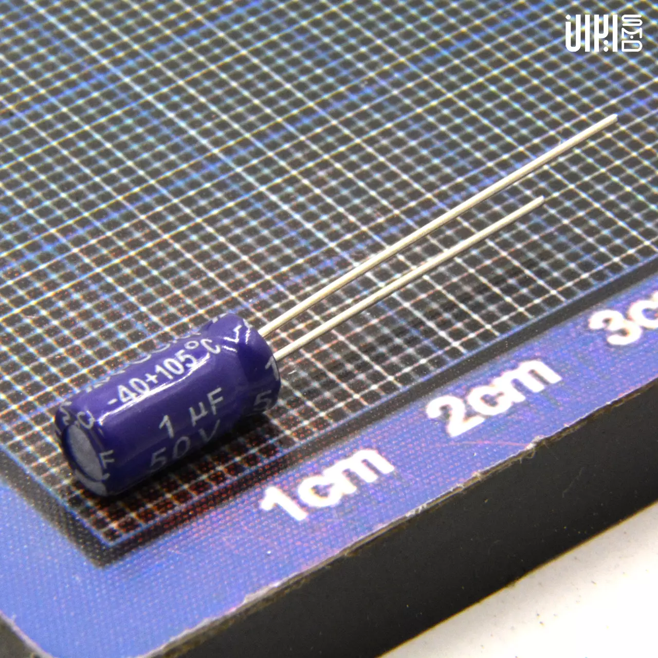 خازن الکترولیت  1UF 50V