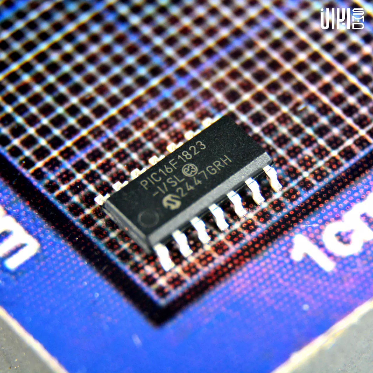 PIC16F1823-I/SL