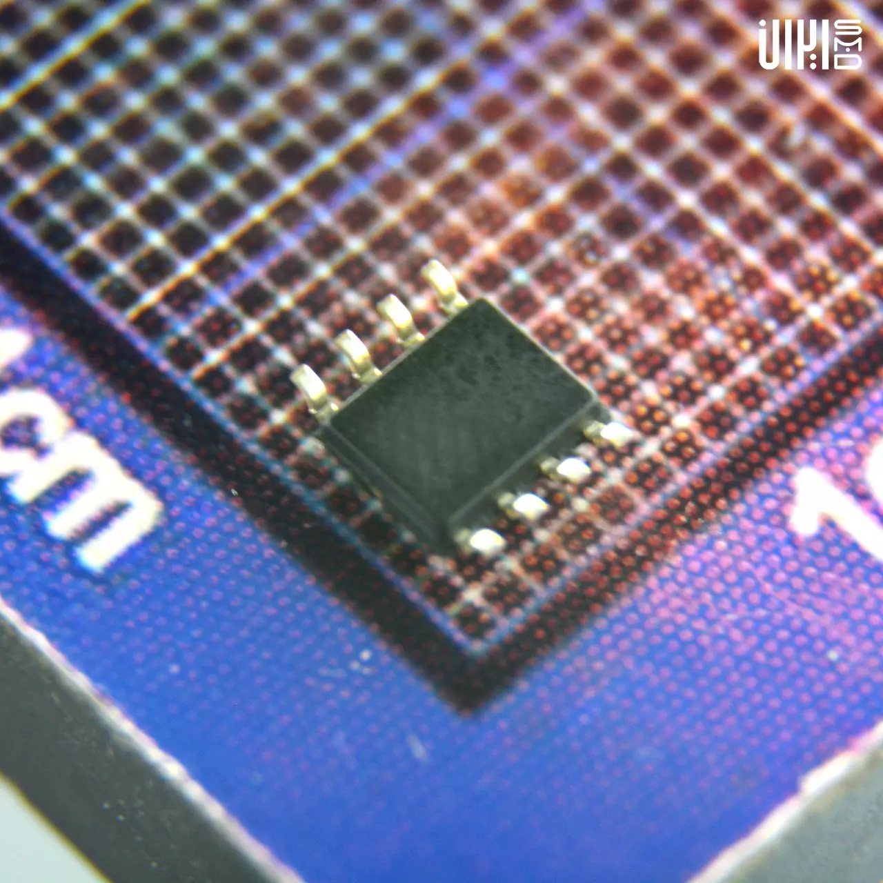 ECU  L9615D013TR